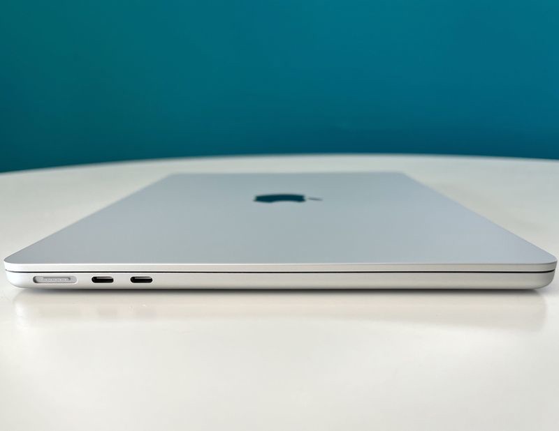 幸运用户已收到苹果 M2 芯片版 MacBook Air