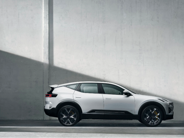 极星首款全电动 SUV Polestar 3 发布:88 万元起,拟明年年中率先在中国投产