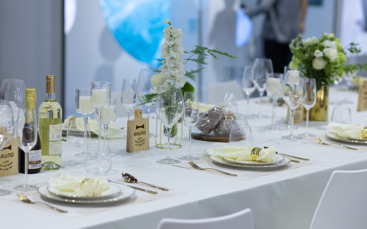 年轻人的“心头好”!BRUNO携多款厨电重磅单品亮相AWE2023