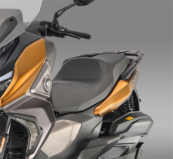 豪华运动大踏板新卷王,鸿350!